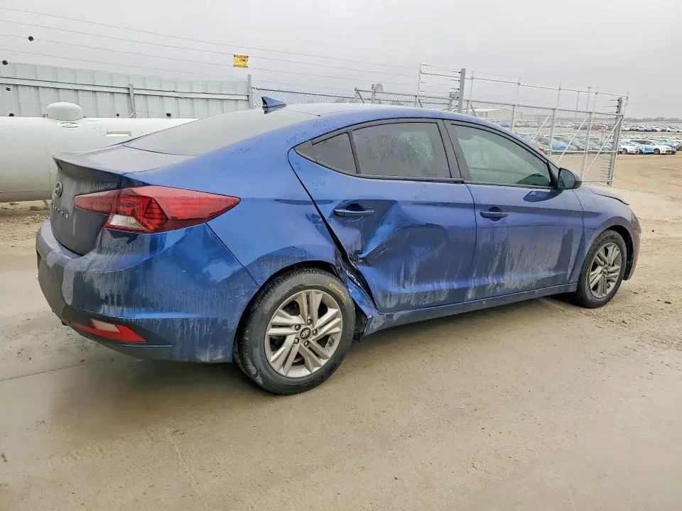 2020 HYUNDAI ELANTRA SEL  