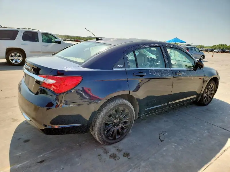 2012 CHRYSLER 200 LX  