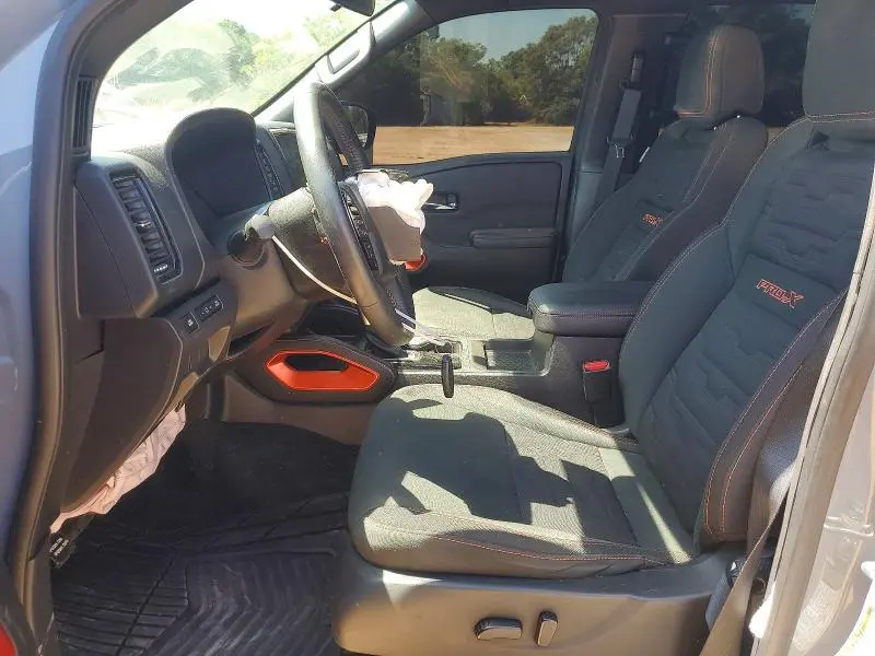 2024 NISSAN FRONTIER PRO-X  