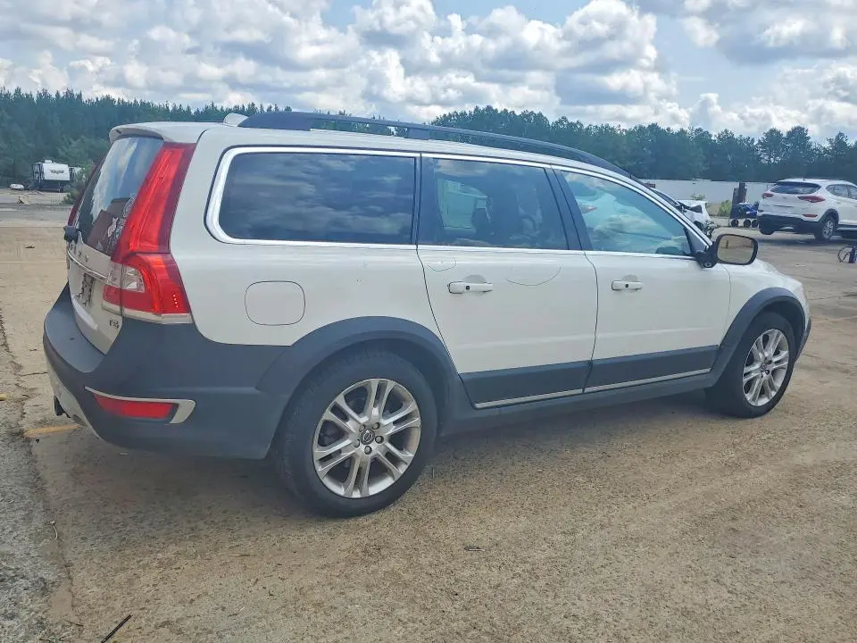 2016 VOLVO XC70 T5 PLATINUM  