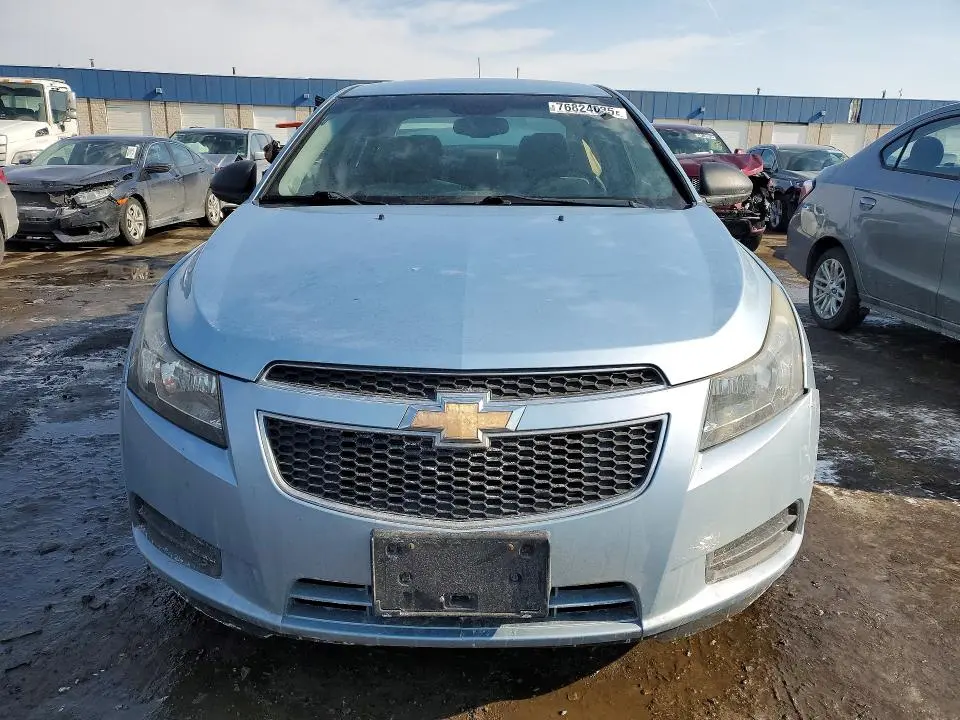 2011 CHEVROLET CRUZE   