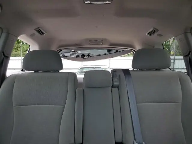 2011 TOYOTA HIGHLANDER BASE  