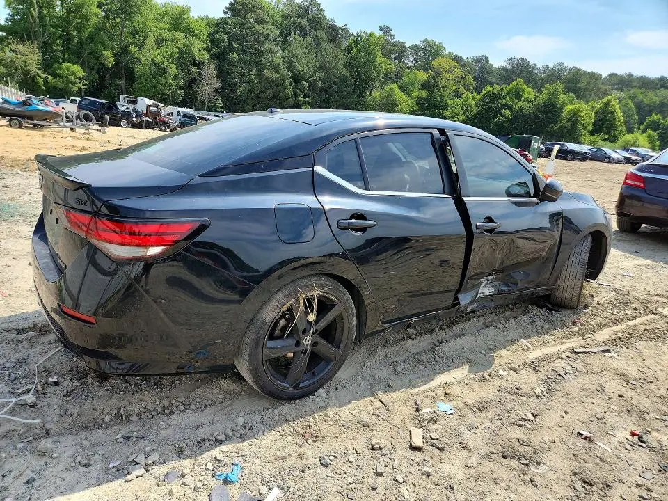 2022 NISSAN SENTRA SR  