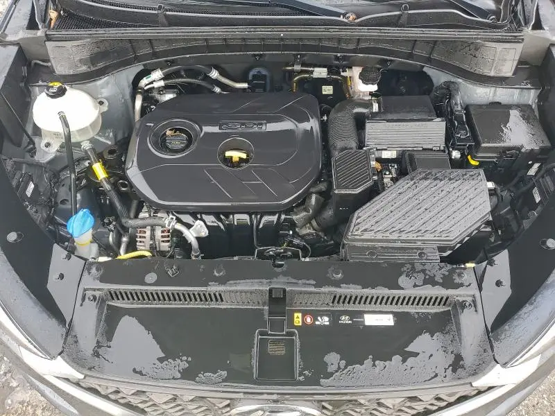 2021 HYUNDAI TUCSON SE  