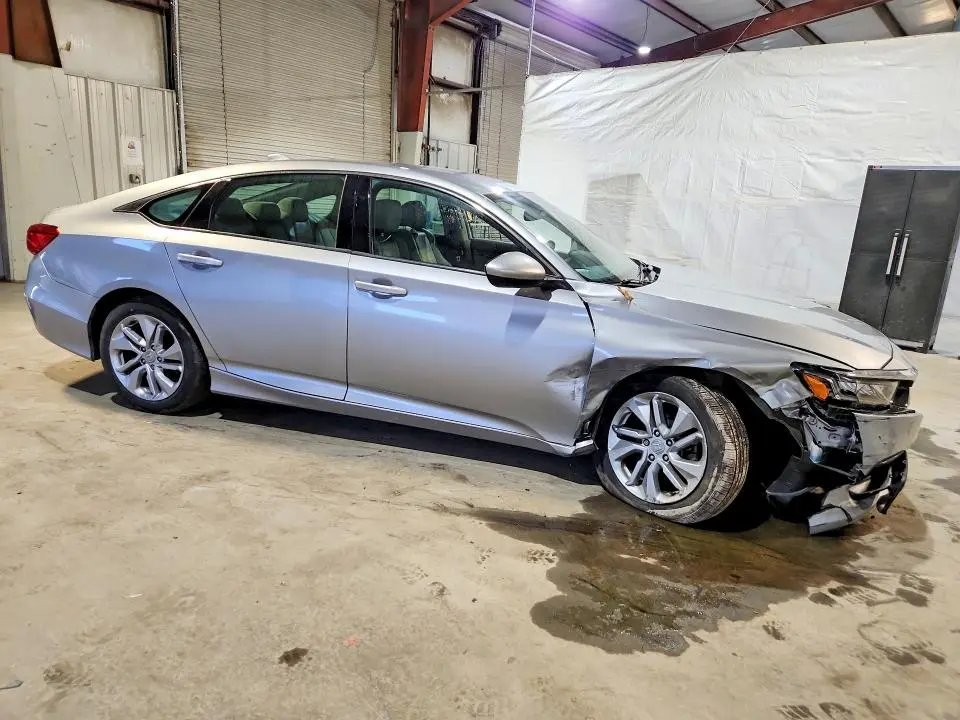2020 HONDA ACCORD LX  