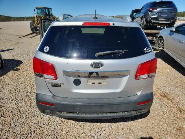 2011 KIA SORENTO LX  