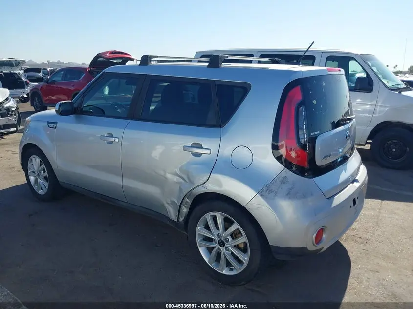 2019 KIA SOUL +
