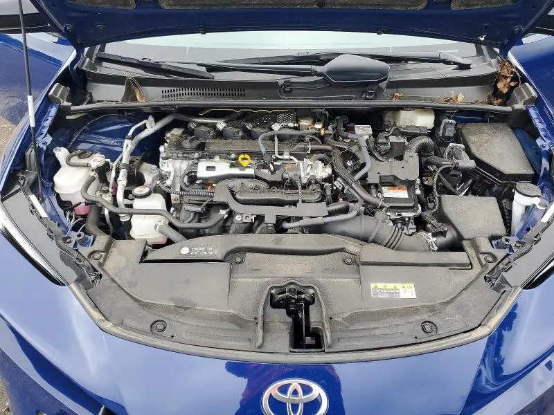 2025 TOYOTA PRIUS LE  