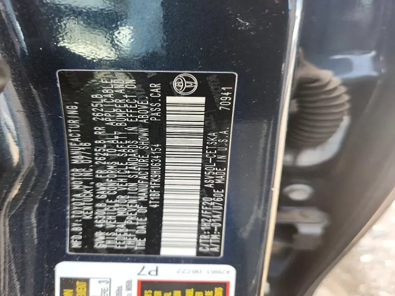 2017 TOYOTA CAMRY SE  