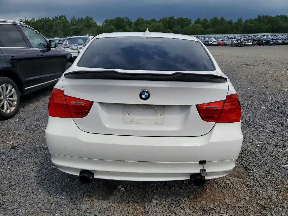 2011 BMW 335 XI  