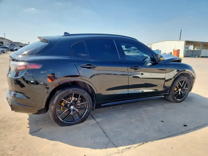 2021 ALFA ROMEO STELVIO TI  
