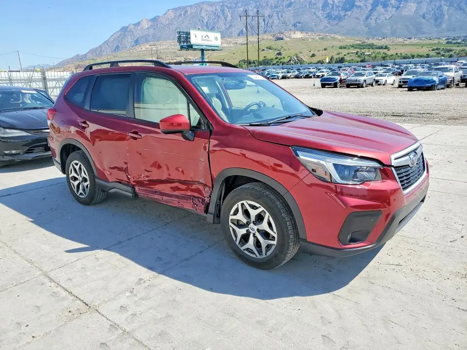 2021 SUBARU FORESTER PREMIUM  