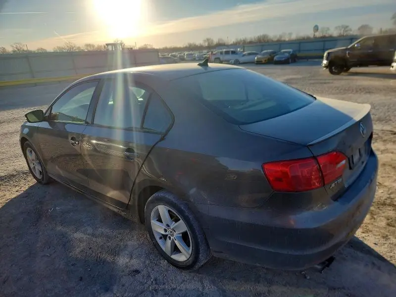 2011 VOLKSWAGEN JETTA TDI  