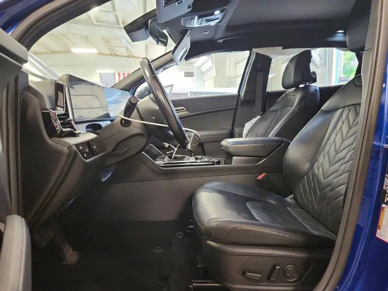 2025 KIA SPORTAGE X LINE  