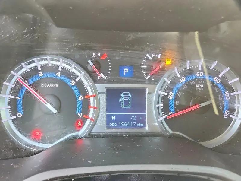 2014 TOYOTA 4RUNNER SR5  