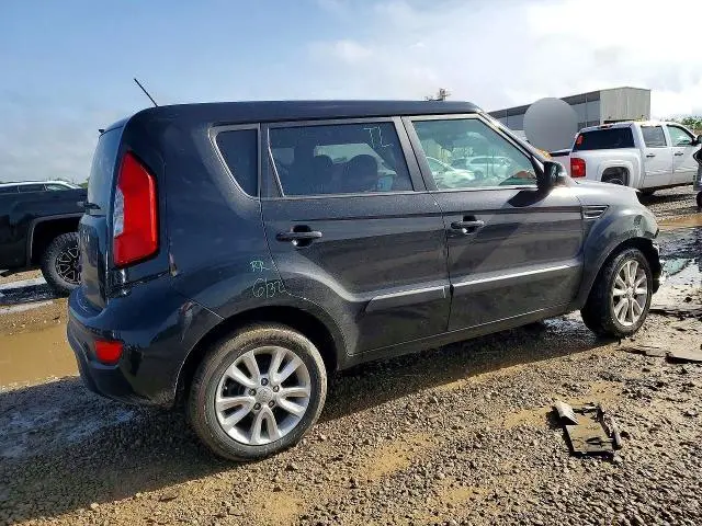 2013 KIA SOUL +  