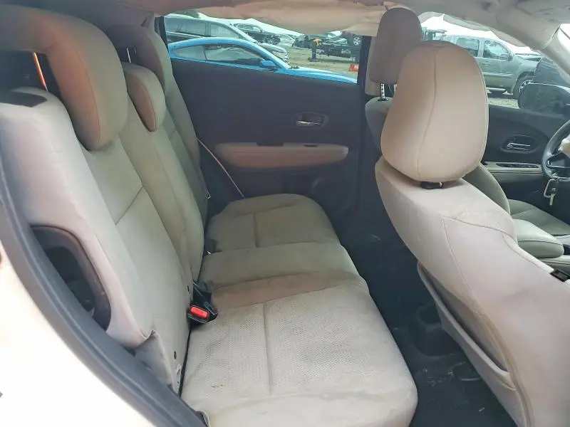 2020 HONDA HR-V LX  