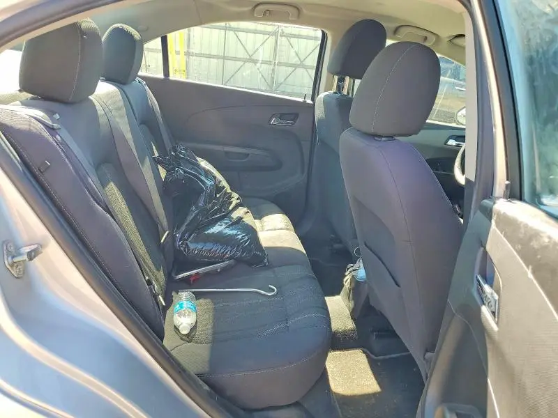 2014 CHEVROLET SONIC LT  