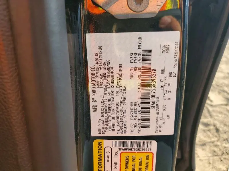 2016 FORD FUSION SE  