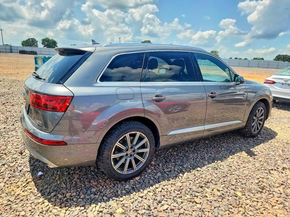 2017 AUDI Q7 PRESTIGE  