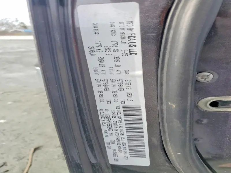 2015 RAM 1500 LARAMIE  