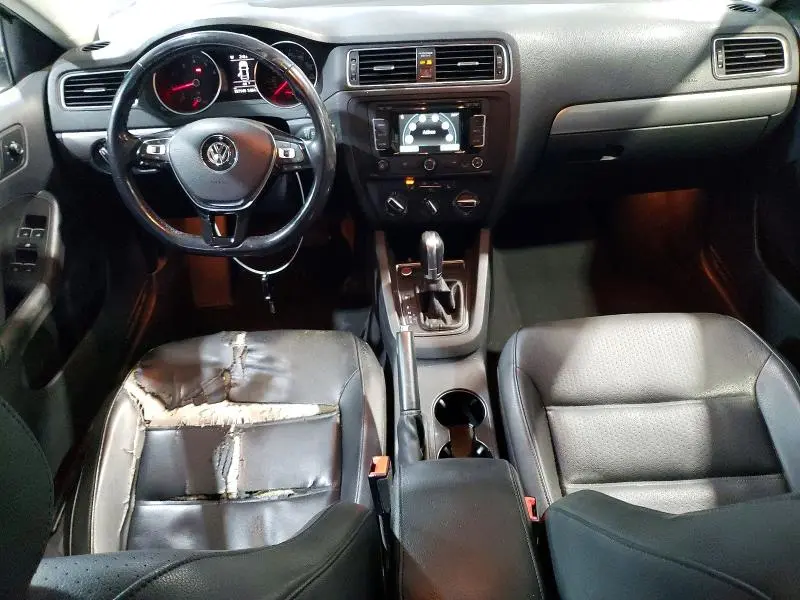 2015 VOLKSWAGEN JETTA SE  