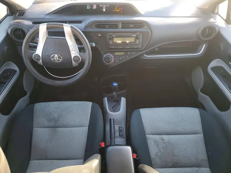 2014 TOYOTA PRIUS C   