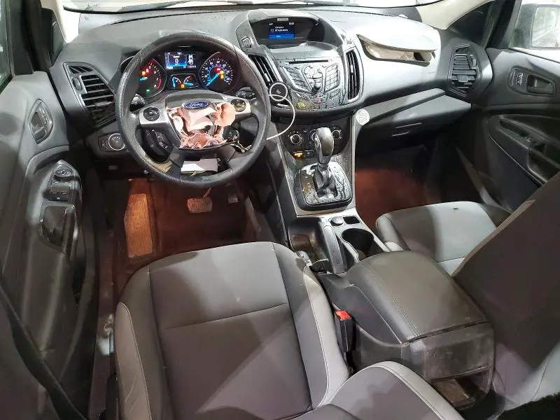 2016 FORD ESCAPE S  