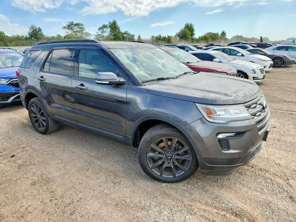 2018 FORD EXPLORER XLT  