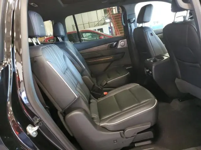 2025 BUICK ENCLAVE AVENIR