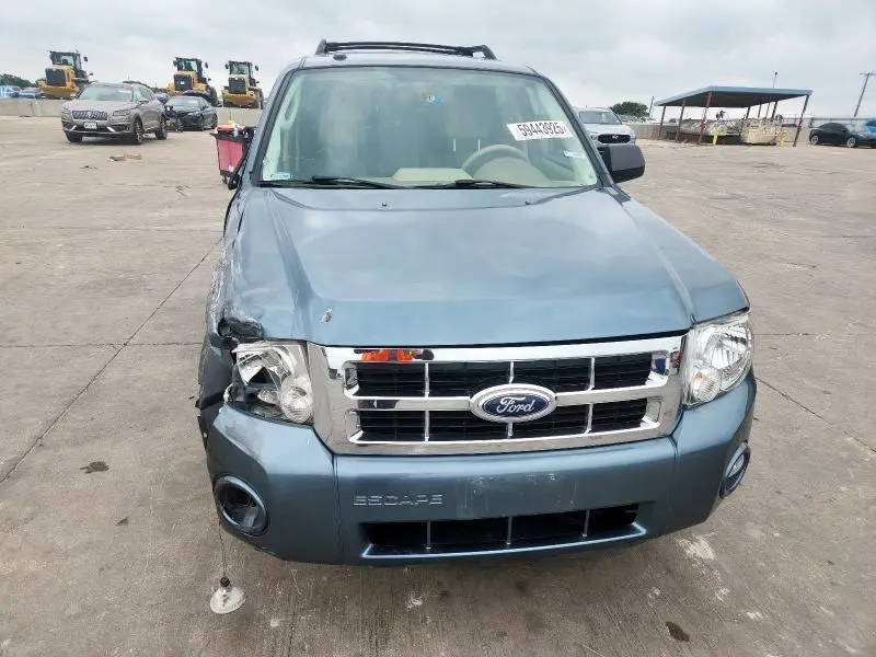 2012 FORD ESCAPE XLT  