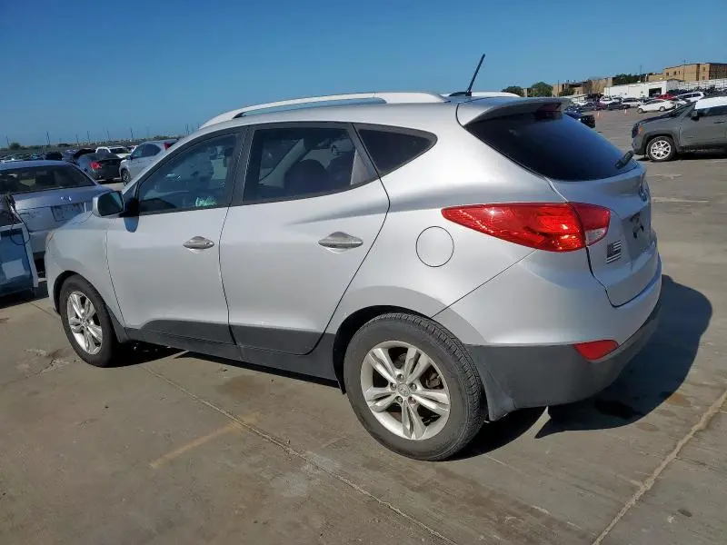 2011 HYUNDAI TUCSON GLS  