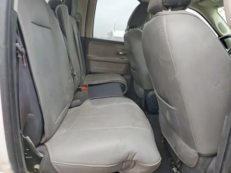 2012 DODGE RAM 1500 SLT  