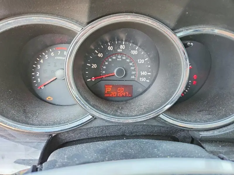 2011 KIA SORENTO LX  