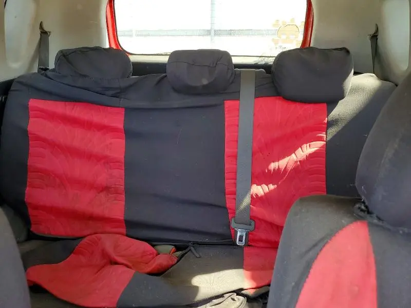 2010 KIA SOUL +  