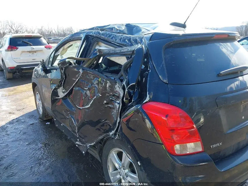2019 CHEVROLET TRAX LS
