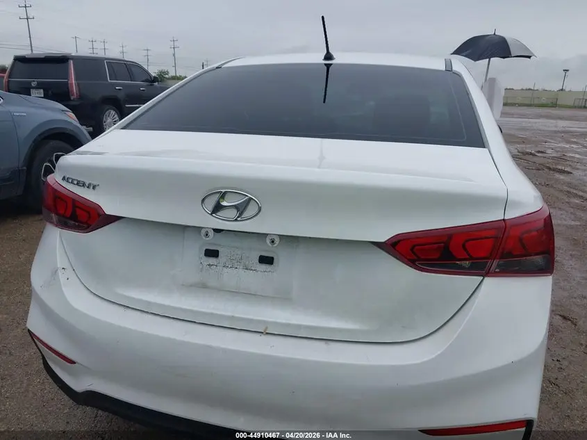 2022 HYUNDAI ACCENT SE