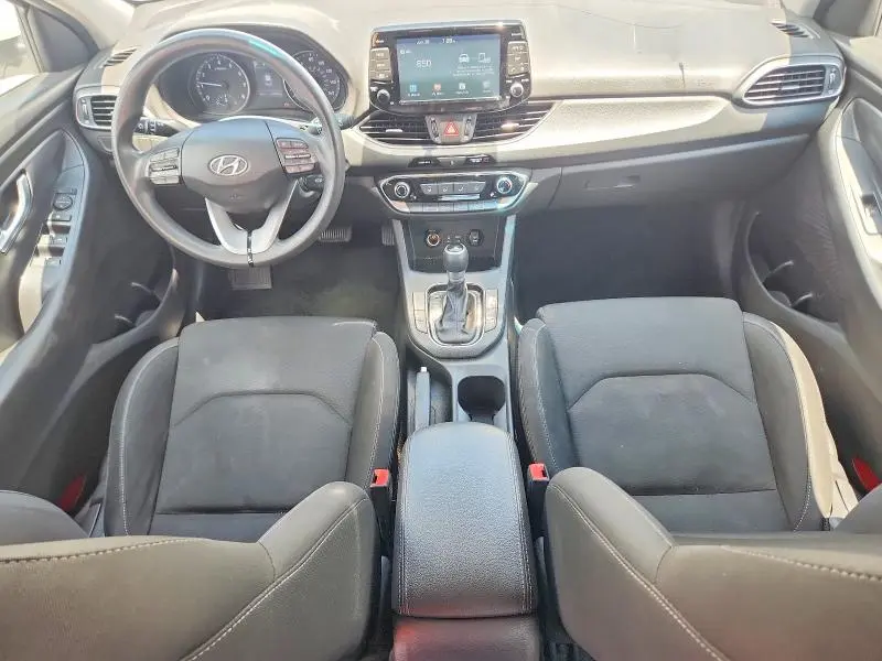 2018 HYUNDAI ELANTRA GT BASE  