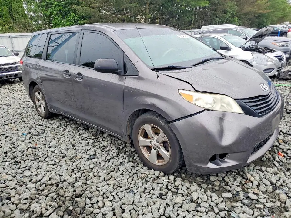 2012 TOYOTA SIENNA BASE 7-PASSENGER  