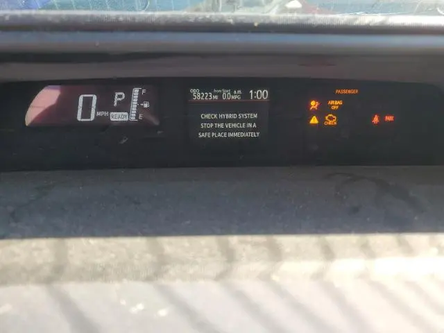 2016 TOYOTA PRIUS C   