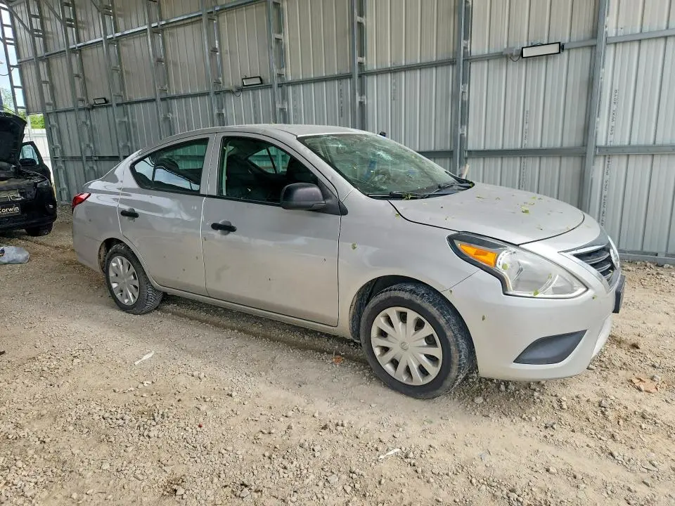 2015 NISSAN VERSA 1.6 S  