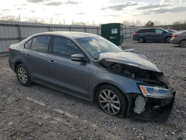 2012 VOLKSWAGEN JETTA SE  