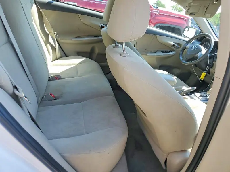 2010 TOYOTA COROLLA LE  