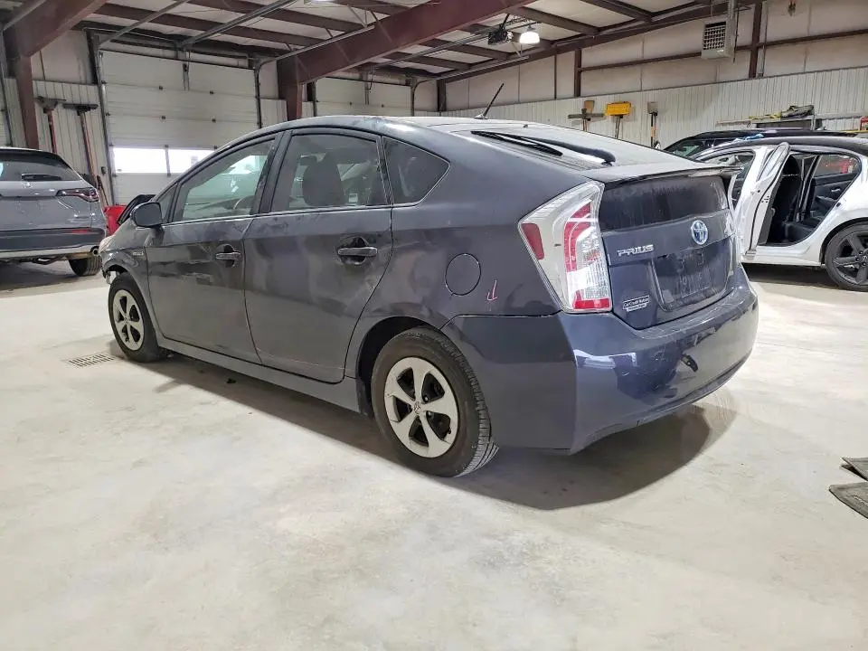 2015 TOYOTA PRIUS TWO  