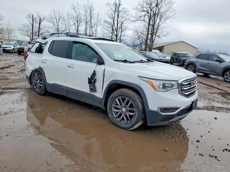 2017 GMC ACADIA SLT-1  