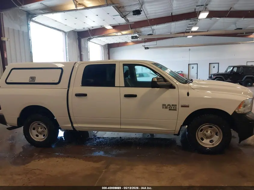 2020 RAM 1500 CLASSIC TRADESMAN  4X4 5'7 BOX
