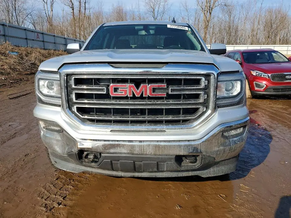 2017 GMC SIERRA K1500 SLE  