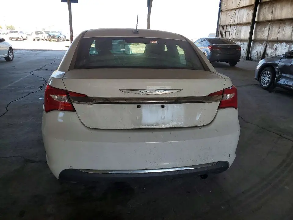 2014 CHRYSLER 200 LX  