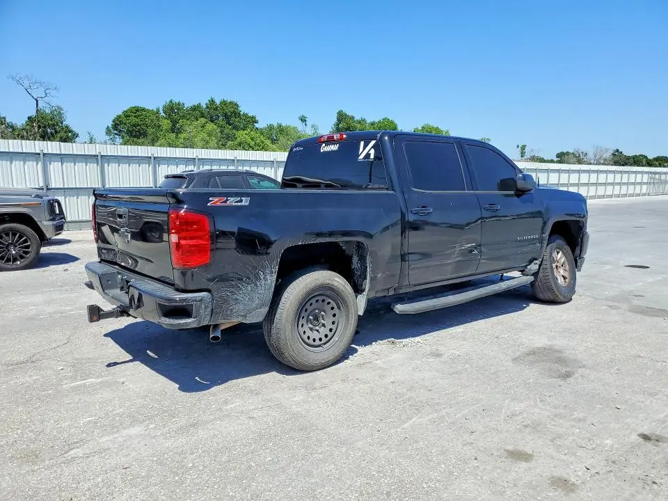 2017 CHEVROLET SILVERADO K1500 LT  