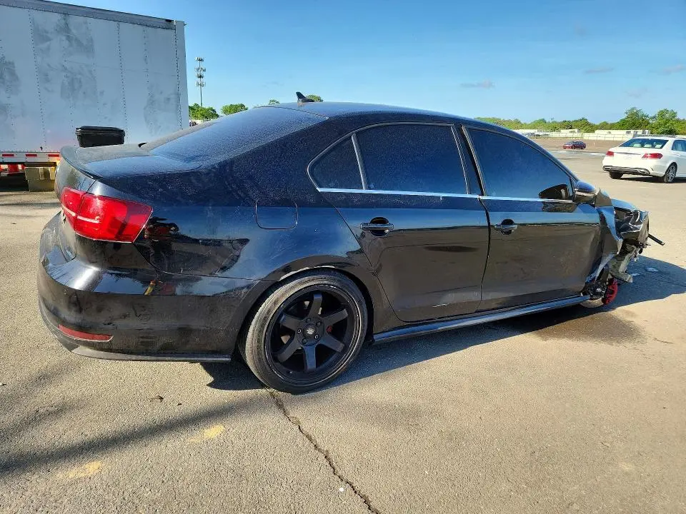 2016 VOLKSWAGEN JETTA GLI  